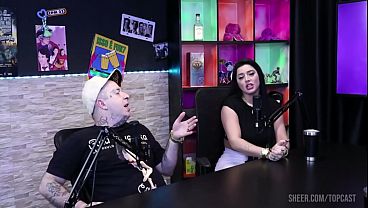 Fudeu a casada Monica Lima ao vido na web e o marido só assistiu. Bruna carlos, uma loira muito gostosa fudeu com a Monica Lima na frente do corno manso.