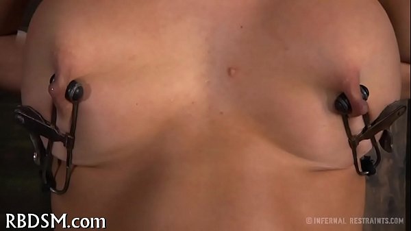 Download Video - Playgirl gets her twat engorged