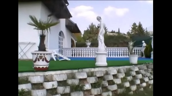 Amazing blonde Anne banged in putz