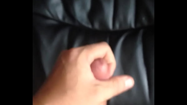 Download Video - Who swallows&quest;