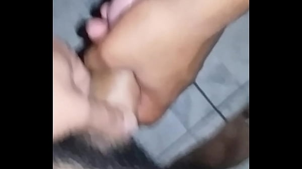 PRIMOS GAYS ESFREGANDO AS ROLAS EM SP