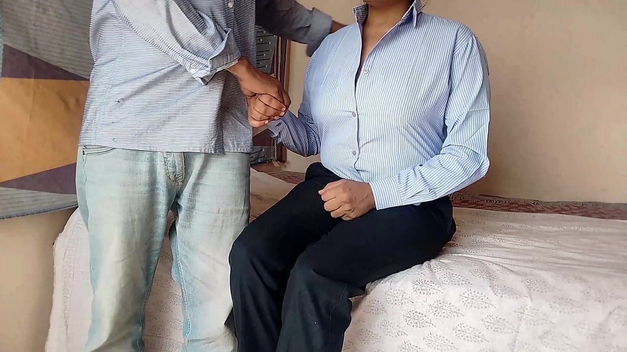 Indian Wife Extra Marital Sex MMS Leaked - Real Desi Bhabi Sex Scandal