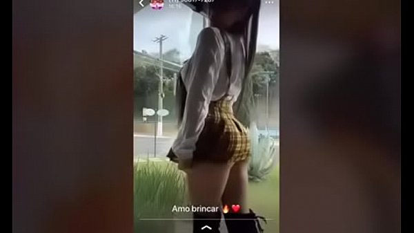 Download Video - Juliana bonde indo Leite na Buceta