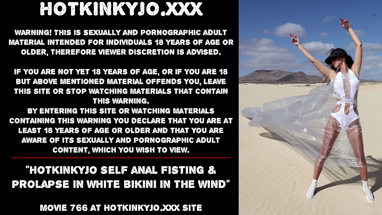 Hotkinkyjo self anal fisting &amp_ prolapse in white bikini in the wind