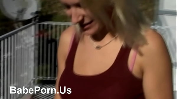 Two wild bisex babes