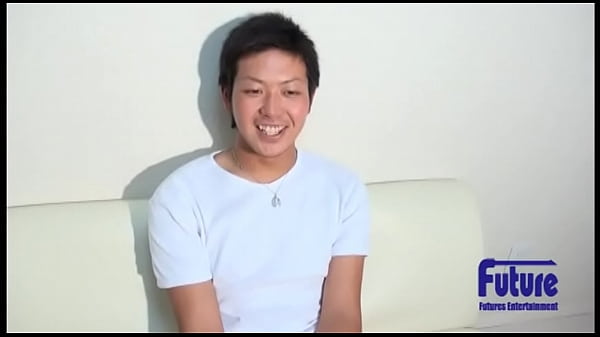 買い物中のオラオラ系野球男20才をガチナンで巨根...