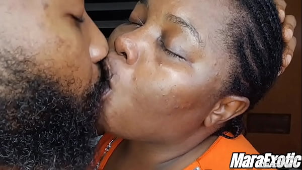 Sloppy blowjob and deep ends in doggy creampie - Mara Exotic
