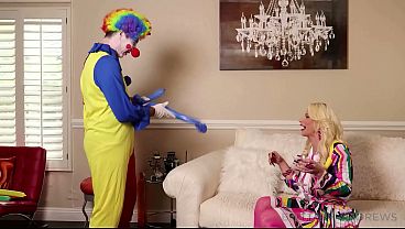 Brittany Andrews And Clown Ted E Surprise Sensual Creampie!