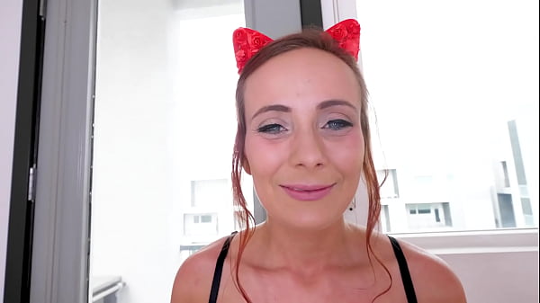 HOLLY LACE Huge Cock POV Blowjob NO HANDS! and Load Cum Swallow - WoW! A