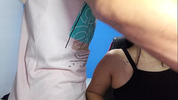 Download Video - dona de casa safada seduz o vizinho t&eacute;cnico