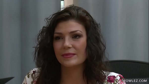 Jessica Rex spits out that she is lesbian - Girlfriends Films