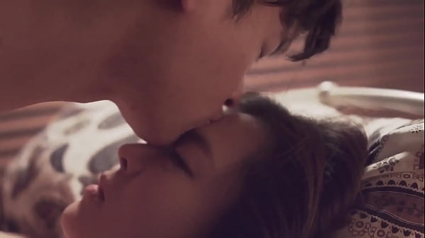 Download Video - Gi&aacute;o Vi&ecirc;n Gợi Cảm - Film18&period;pro