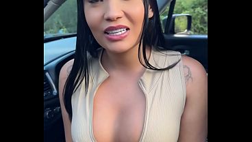 Japanese rich girl had unprotected sex with a police officer at a roadblock.