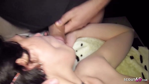 Download Video - amateur pissen und creampie gangbang mit teen lilly 18