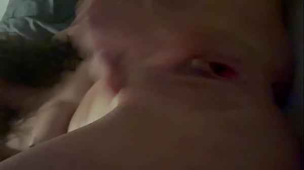 DELICIOSO CLOSE UO MASTURBANME EN MI CUARTO