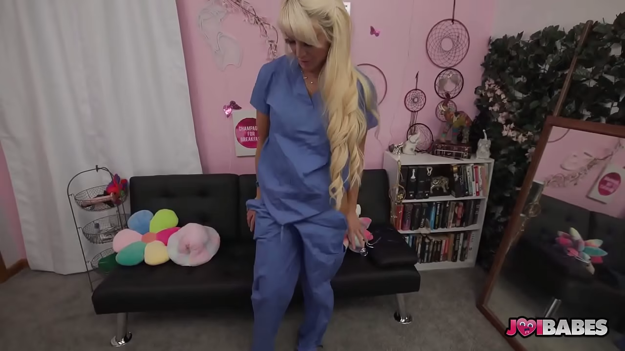 Sexy Curvy Blonde Nurse Bree Brooks Give JOI
