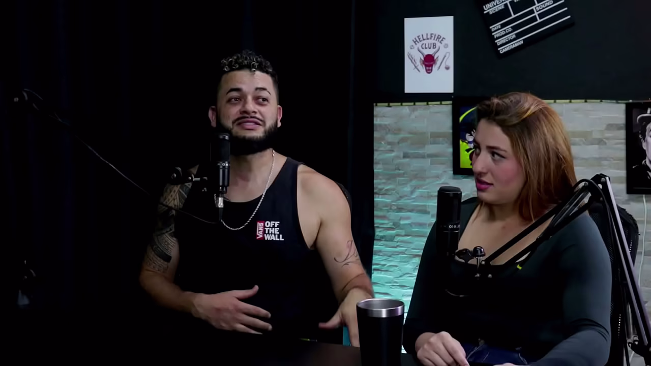 FICOU ENROLANDO ELE POR QUATRO MESES, E FOI CONHECER OUTRAS - CASAL 7LOVERS