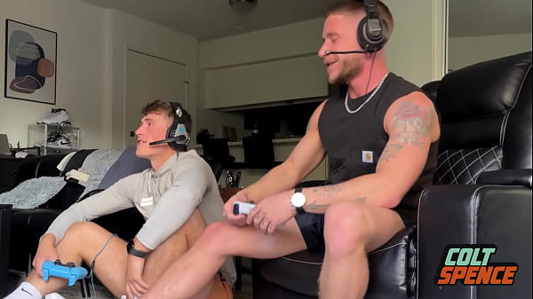 Download Video - Big Bro Colt Spence gets Dirty Socks Sniffed and Dick Sucked by Kam Stone