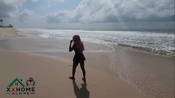 Sex Addicted Naughty Teen Had Sex On The Beach For The First Time.