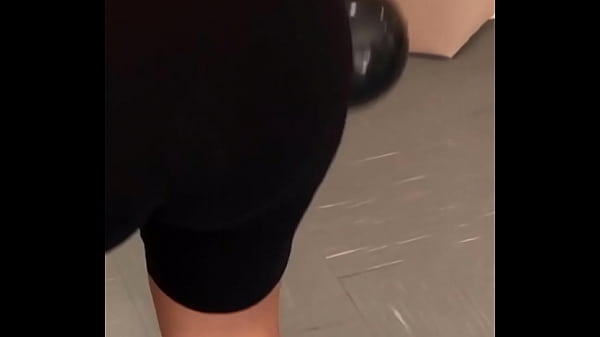  Fitness Girl Likes Having Her Butt Used [GYM CLOTHES]