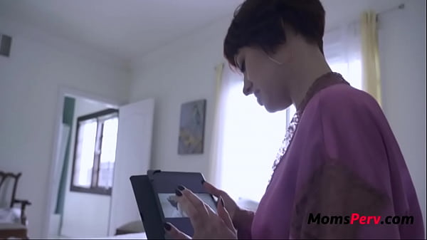 Caught My step Mom Watching Porn- Jesscia Ryan