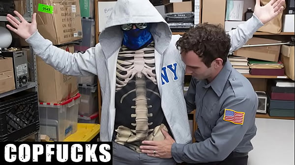 Twinks Fighting in Mall Premises Got Punished i...