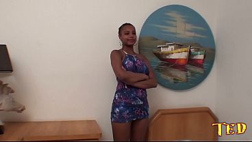 Rafaela Nunes the new one comes to debut the adult cinema and recognizes the actor Loupan of some movies that watched