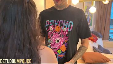 We dragged the cosplayer into the apartment and fucked with the funk Drakes.