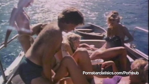 Bateau Orgy Love Boat