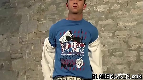 Download Video - Tattooed British jock Kelvin jerking off big hard cock solo