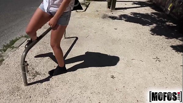 Mofos.com - Jenny Sapphire - Public Pick Ups