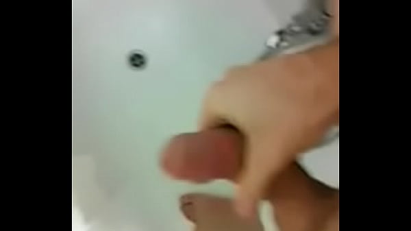 thumb bath orgasme