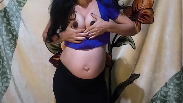 Download Video - S&oacute; no cuzinho da novinha tesudo montado no pau e rebola gostoso completo sheer e red&excl;