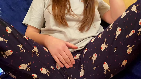 Download Video - Fuck this juicy and wet pussy&comma; beautiful pussy gets an orgasm - TomaStevi