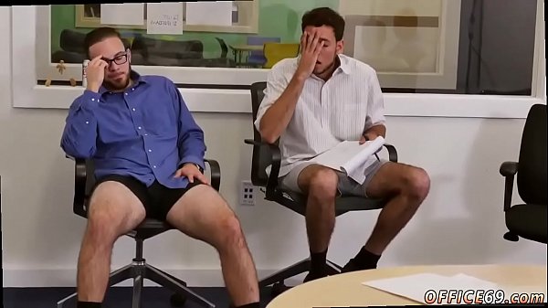 Straight guy jerk off in locker room gay Pantsl...