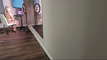 Mutually Cum With Danielle After She Went Live On Cam