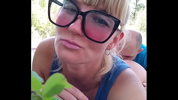 Kinky Selfie - She shot a video on the phone as he licked her Ass. First orgasm from Ass licking.