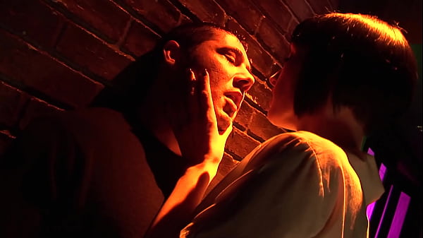 Sofia Valentine Licks All The Cum Off His Dick After Getting Boned