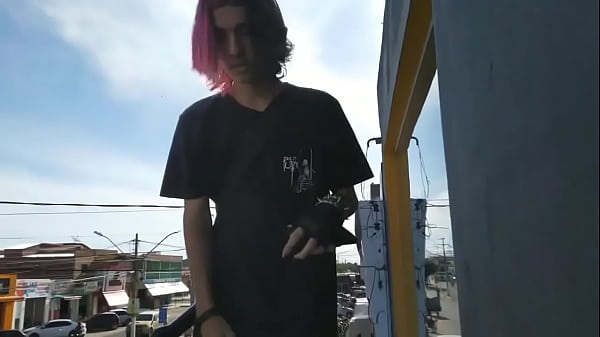 Lil saad fodendo gostoso no seu novo video clipe