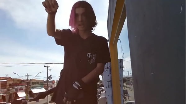 Lil saad fucking hot in her new video clip