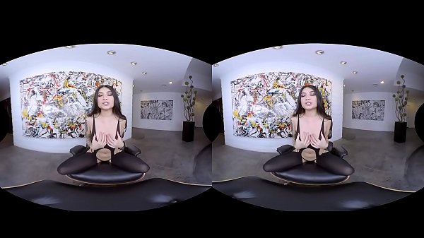 Brenna Sparks orgasms during interesting intercourse in VR