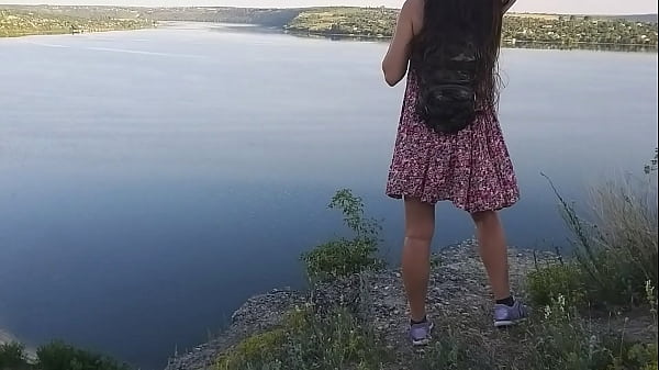 UpDress no panties n Falsh on hiking trail