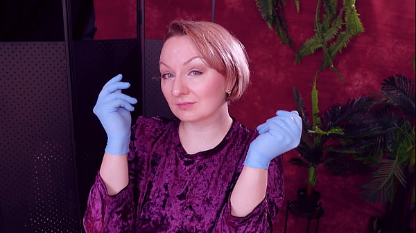 ASMR: I touch my face and teeth with medical gloves