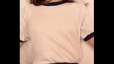 [Amateur personal shooting] POV shooting of a married woman wearing gym clothes and bloomers