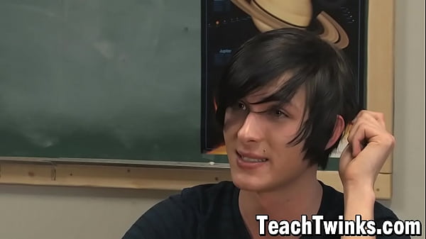 Download Video - Handsome twinks Preston Andrews and Aidan Chase anal fuck