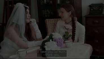 BRIDE4K. La amiga de la novia le prepara el mejor regalo: una gran polla.
                   BRIDE4K. La amiga de la novia le prepara el mejor regalo: una gran polla. muchos negros