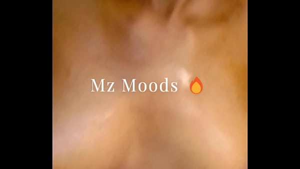 HOT YOUNG GIRL FROM MAPUTO || Mz Moods