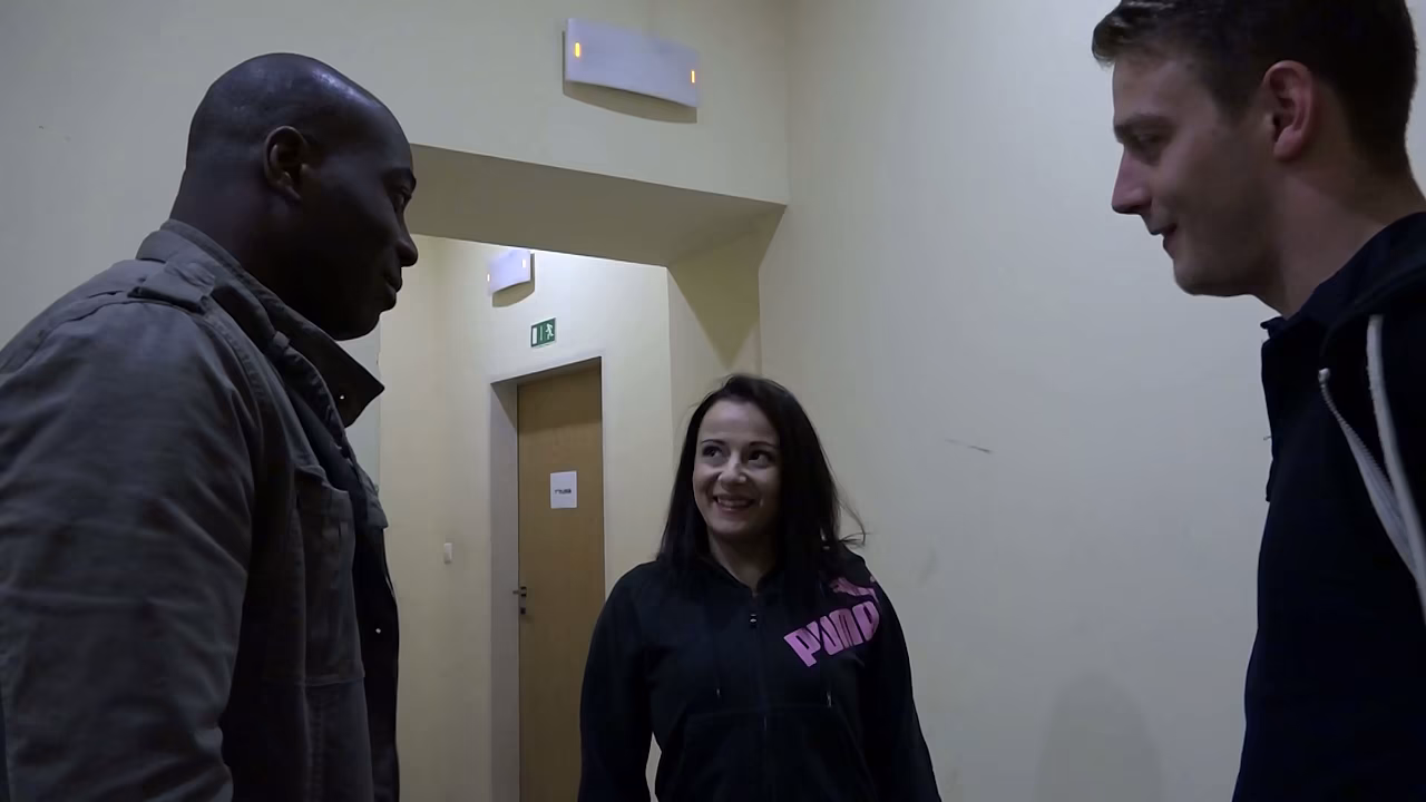 Un cornudo lame el semen de un hombre negro y se lo da de comer a su esposa Elisa DTW3256
                     anal interracial blowjob brunette doggystyle wife cowgirl housewife hotwife cuckold bbc anal slut fuck my wife in front of husband muchos negros