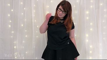 student girl Bad Dragon Fuck Vanessa Strawberry