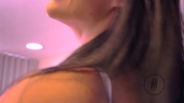 Making Paolla Hotwife orgasm